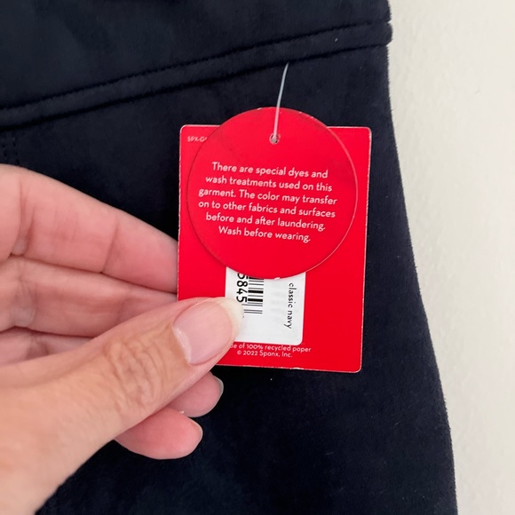 Spanx sueaded stretchy pull on fitted bell bottoms navy blue women’s size Large. - Picture 5 of 14